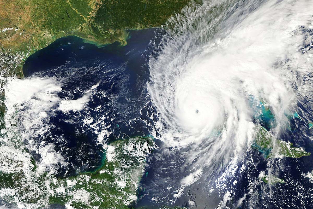 Hurricane Ian heading towards the coast of Florida in September 2022